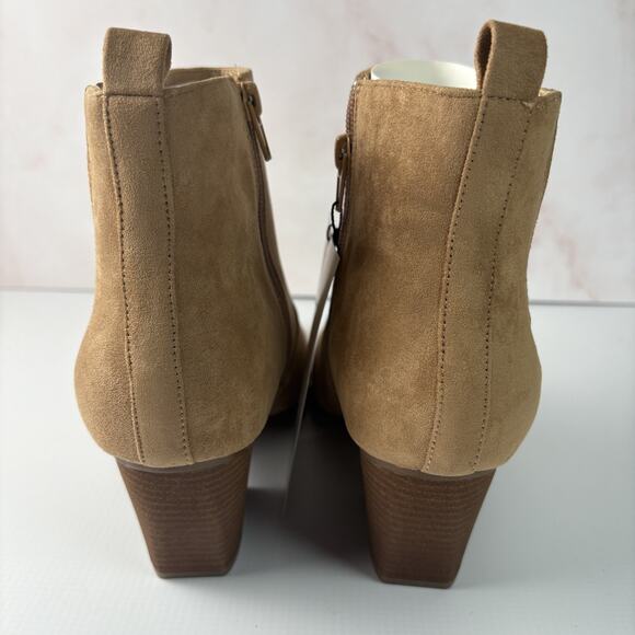 The‎ Drop Sia Chelsea Suede Ankle Boots Women's 7.5 Western Point Toe Side Zip - Picture 2 of 8